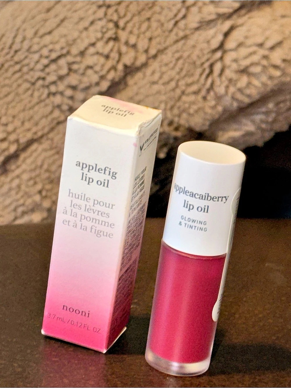 nooni Applefig Lip Oil in Pink
